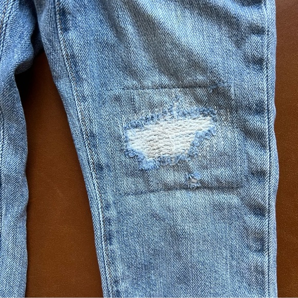 GAP Baby Light Wash Distressed Jeans, 3T Slim - Picture 4 of 5